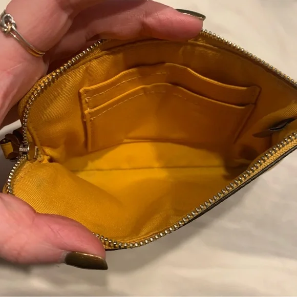 Coach Corner Leather Zip Wristlet - Honeycomb Yellow🍯 - Picture 10 of 11